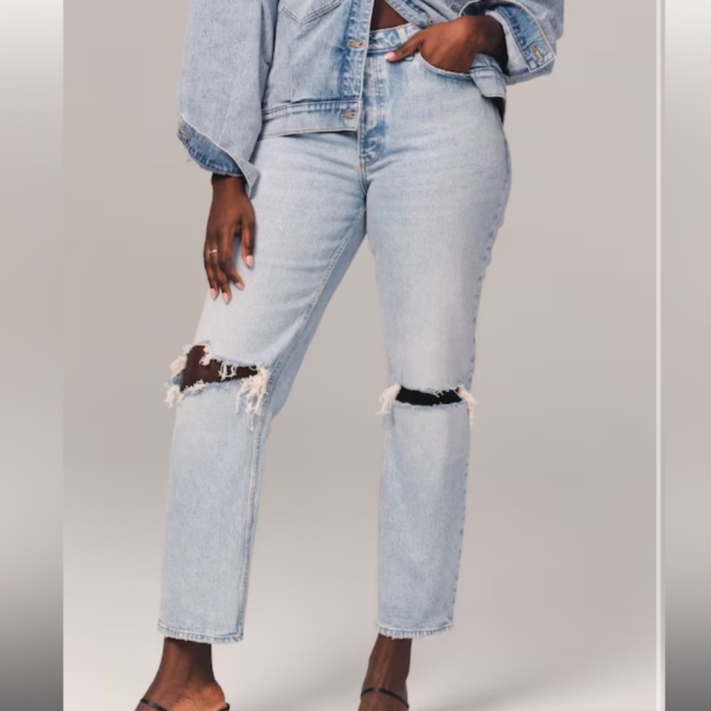 Abercrombie & Fitch Light Wash High Rise Distressed Jeans
